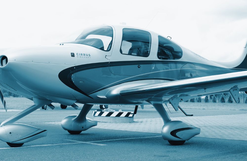 Cirrus Aircraft ©Nadezda Murmakova/Shutterstock.com
