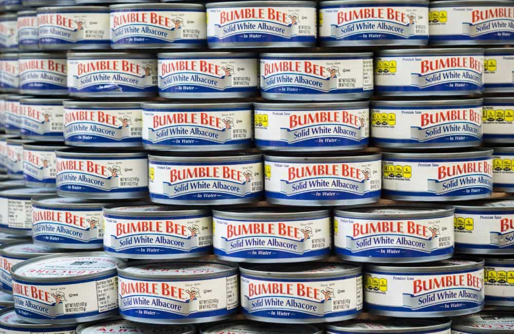 Bumble Bee Foods LLC © rblfmr / shutterstock.com