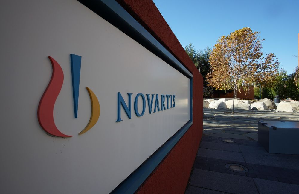 Novartis ©Michael Halberstadt /Alamy
