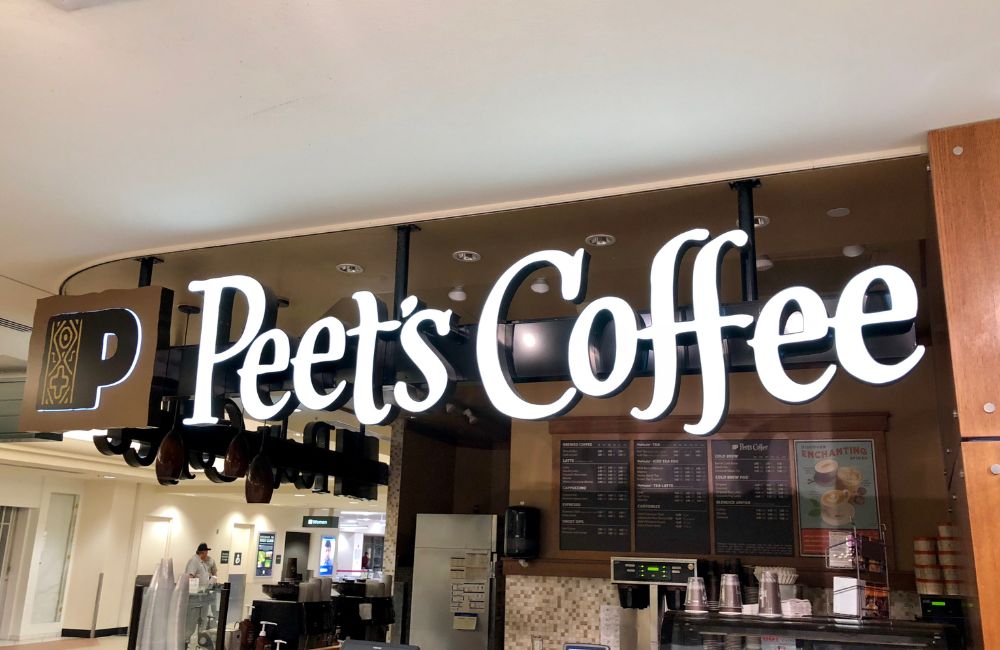 Peet's Coffee & Tea ©Cassiohabib / shutterstock.com