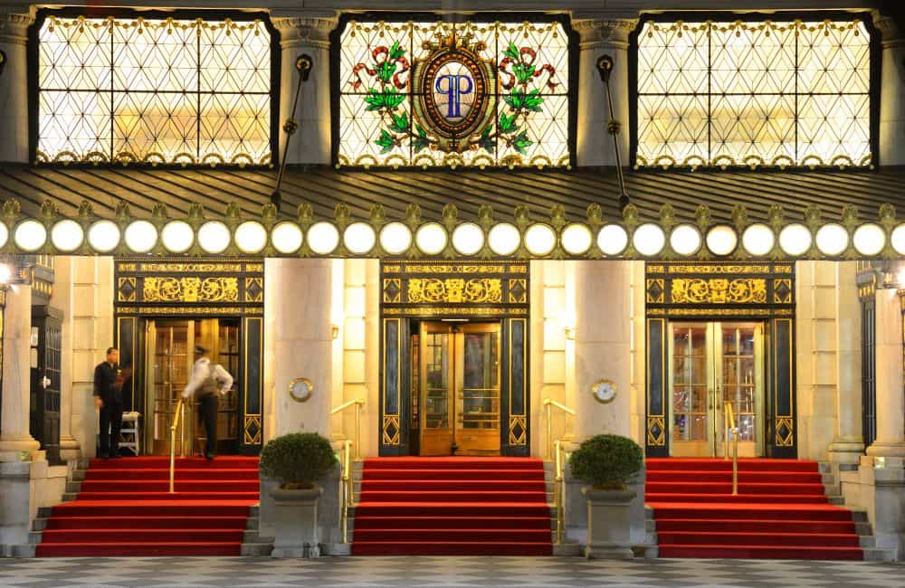 The Plaza Hotel ©Sean Pavone / shutterstock.com